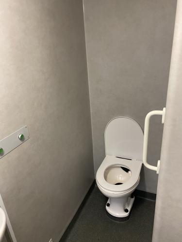 renolak-renovace-zachodu-wc-vagonu-typu-145-IMG 1930