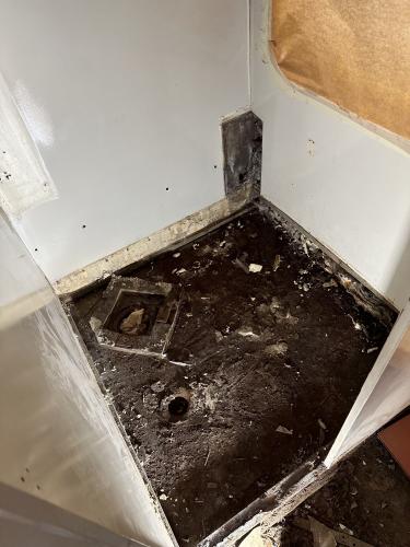 renolak-renovace-zachodu-wc-vagon-typ-A149-IMG 1978