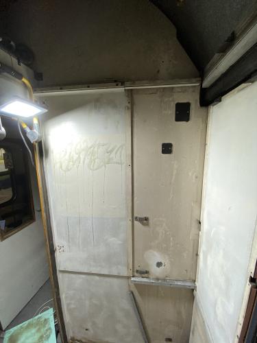 renolak-renovace-zachodu-wc-vagon-typ-Bdmtee275-174-IMG 1547